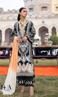 sana-safinaz-luxury-lawn-2021-9