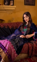 sana-safinaz-winter-velvet-shawl-2021-66